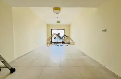 Apartment - 3 Bedrooms - 5 Bathrooms for rent in Al Waleed Garden 1 - Al Waleed Garden - Al Jaddaf - Dubai