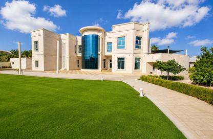 Villa - 7 Bedrooms - 7+ Bathrooms for rent in Nad Al Sheba 2 - Nad Al Sheba - Dubai