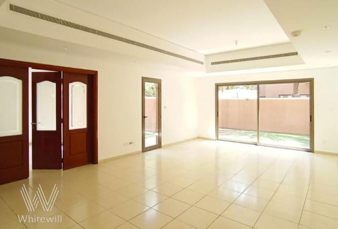 5-bed villa in Mangrove Village · Vacant · Maid's room — photo 3