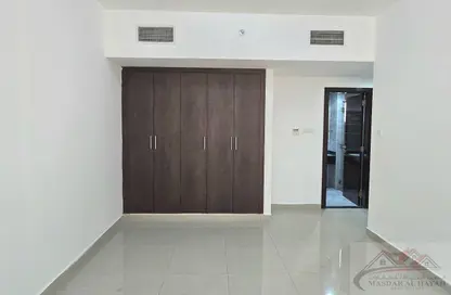 Apartment - 2 Bedrooms - 2 Bathrooms for rent in Muwaileh 3 Building - Muwaileh - Sharjah