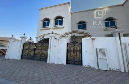 Villa - 4 - 5 for rent in Al Uraibi - Ras Al Khaimah