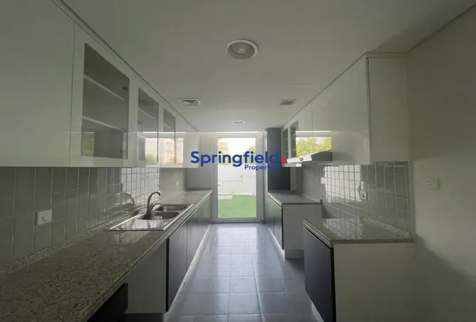 156013967 - Property Image 3