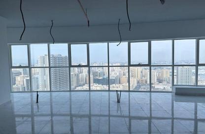 Office Space - 3 Bedrooms for rent in Al Majaz 2 - Al Majaz - Sharjah