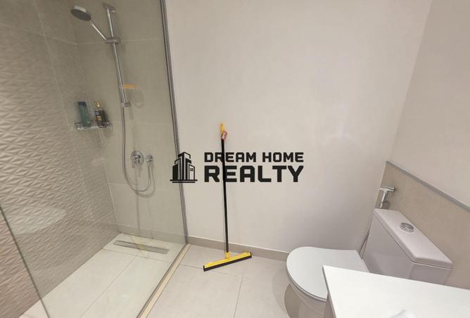 74261387 - Property Image 3