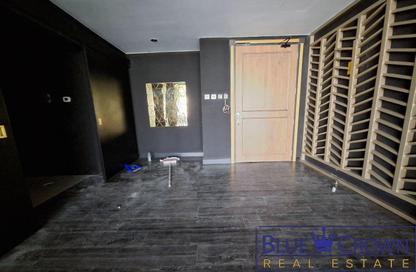 Office Space - Studio - 1 Bathroom for rent in Dune Building - Al Diyafah - Al Satwa - Dubai