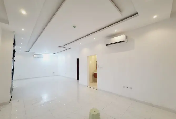 162784450 - Property Image 3