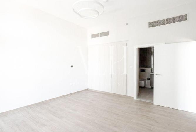 100825757 - Property Image 2