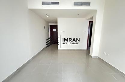 Apartment - 1 Bedroom - 1 Bathroom for rent in Al Nahda Residential Complex - Al Nahda - Sharjah Apartment - 1 Bedroom - 1 Bathroom for rent in Al Nahda Residential Complex - Al Nahda - Sharjah