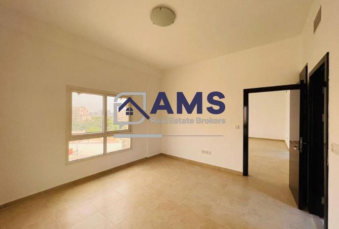 53584750 - صورة العقار 3