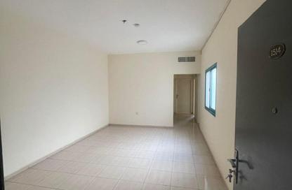 Apartment - 2 Bedrooms - 2 Bathrooms for rent in Qasimia 10 building - Al Mahatta - Al Qasimia - Sharjah