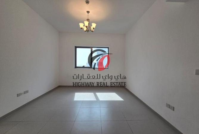 53172538 - Property Image 3