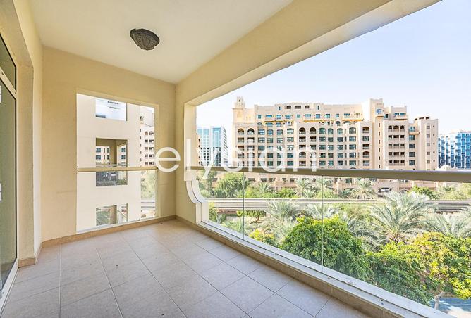 74244188 - Property Image 3