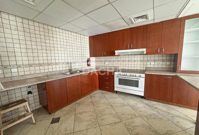 53573494 - صورة العقار 3