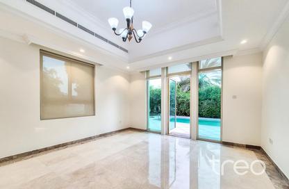 Villa - 4 Bedrooms - 5 Bathrooms for rent in Entertainment Foyer - Mediterranean Clusters - Jumeirah Islands - Dubai