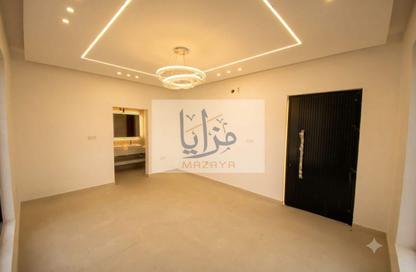 Villa - 5 - 7 for sale in Al Zaheya Gardens - Al Zahya - Ajman