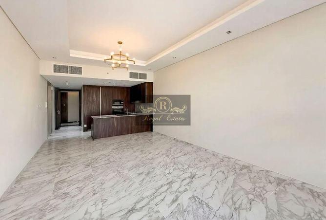 76180204 - Property Image 3