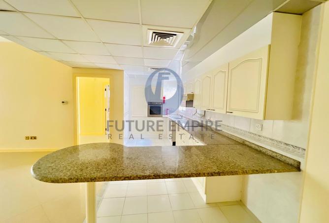 74643826 - Property Image 2