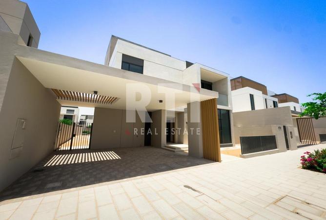 110037916 - Property Image 2
