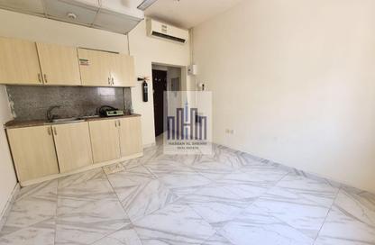 Apartment - Studio - 1 Bathroom for rent in Muwaileh - Sharjah Apartment - Studio - 1 Bathroom for rent in Muwaileh - Sharjah