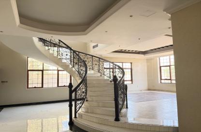 Villa - 5 Bedrooms - 7+ Bathrooms for rent in Al Barsha 2 - Al Barsha - Dubai