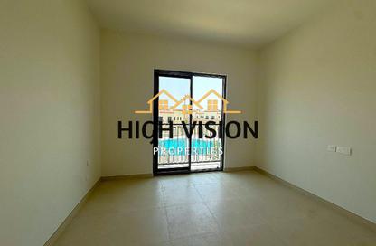 Townhouse - 3 - 4 for rent in Bloom Living - Zayed City (Khalifa City C) - Khalifa City - Abu Dhabi