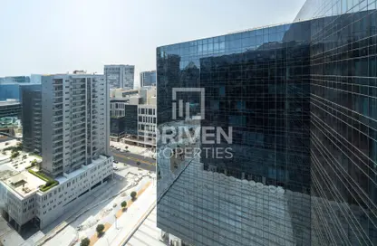 Office Space - Studio for sale in Tamani Art Tower - Business Bay - Dubai