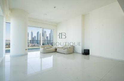 Apartment - 2 - 3 for rent in Grand Bleu Tower 1 - Emaar Beachfront - Dubai Harbour - Dubai