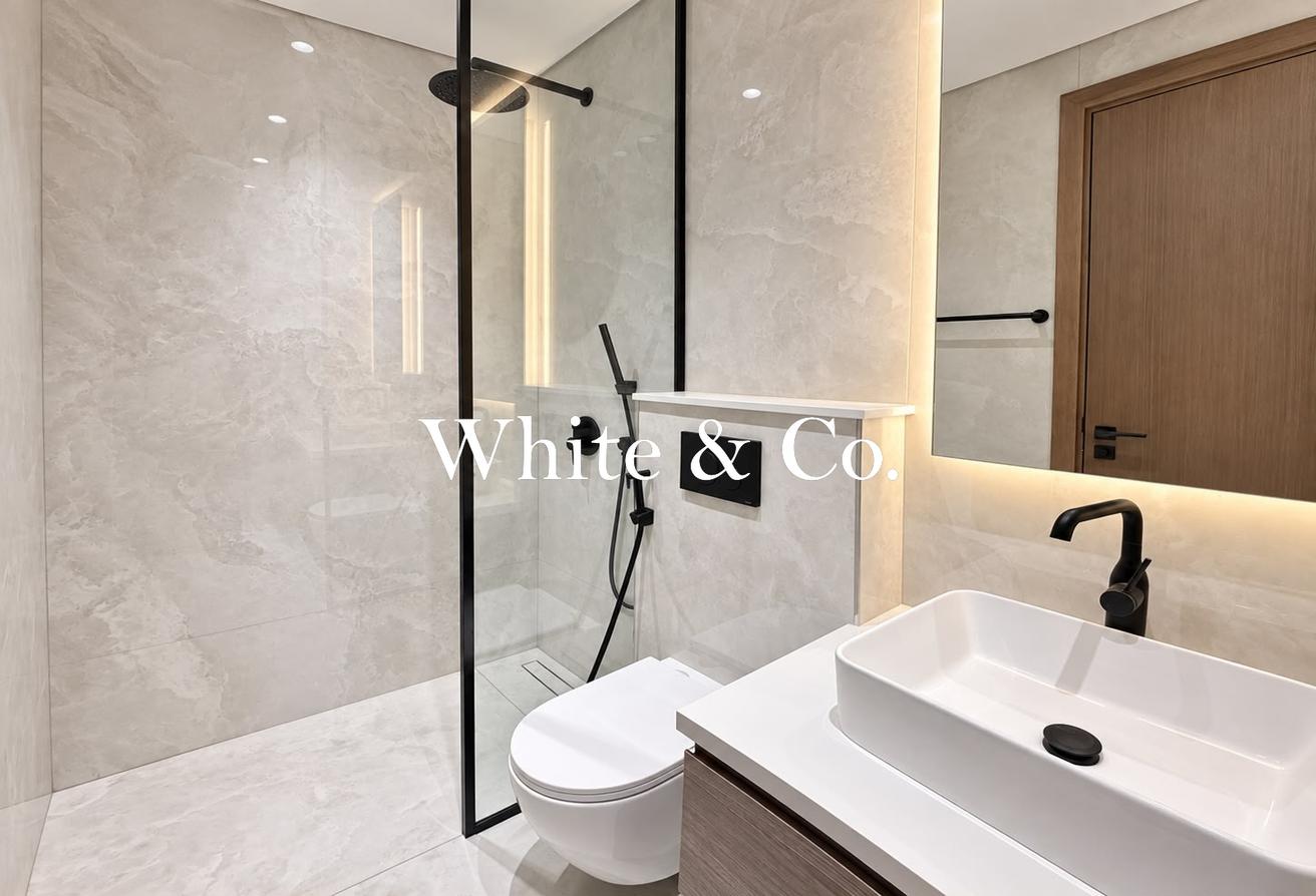 Exquisite | Spacious | Fully Furnished photo 9
