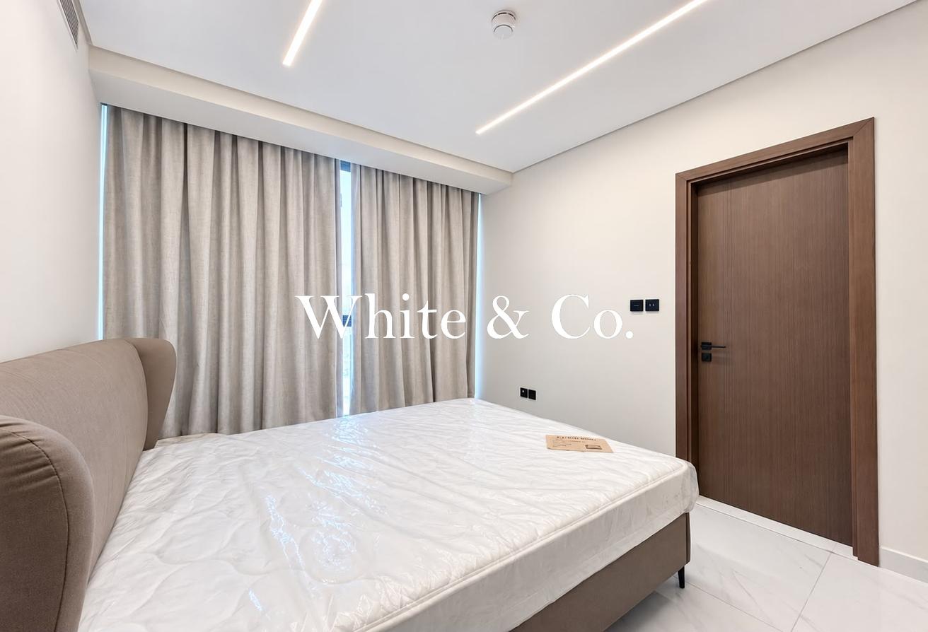 Exquisite | Spacious | Fully Furnished photo 7