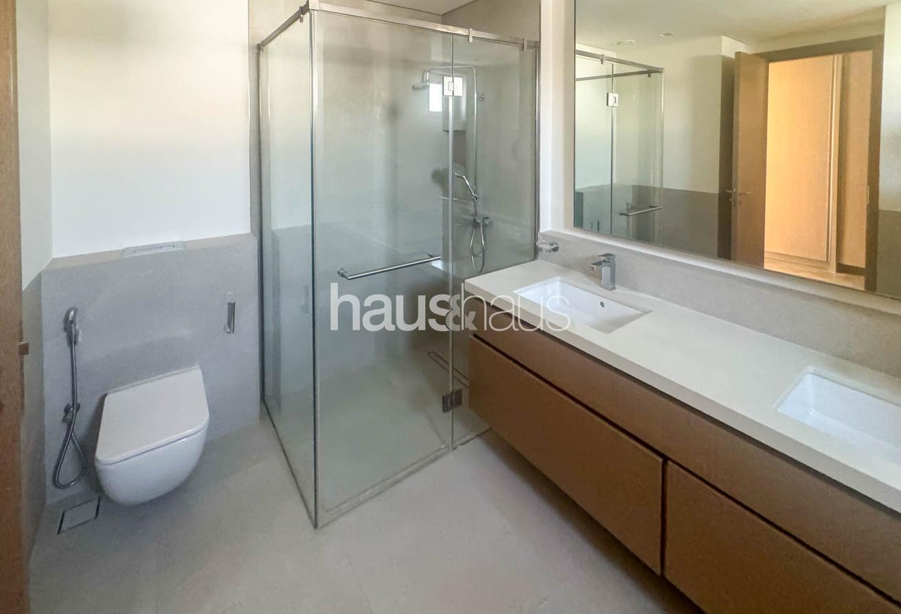 Driver Room | Open Plan | Close to Amenties photo 12