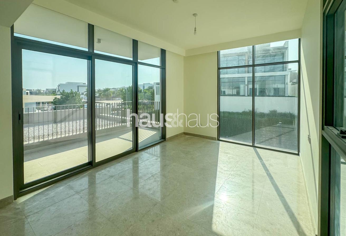 Driver Room | Open Plan | Close to Amenties photo 8