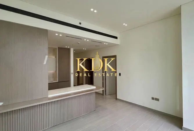 156895038 - Property Image 3