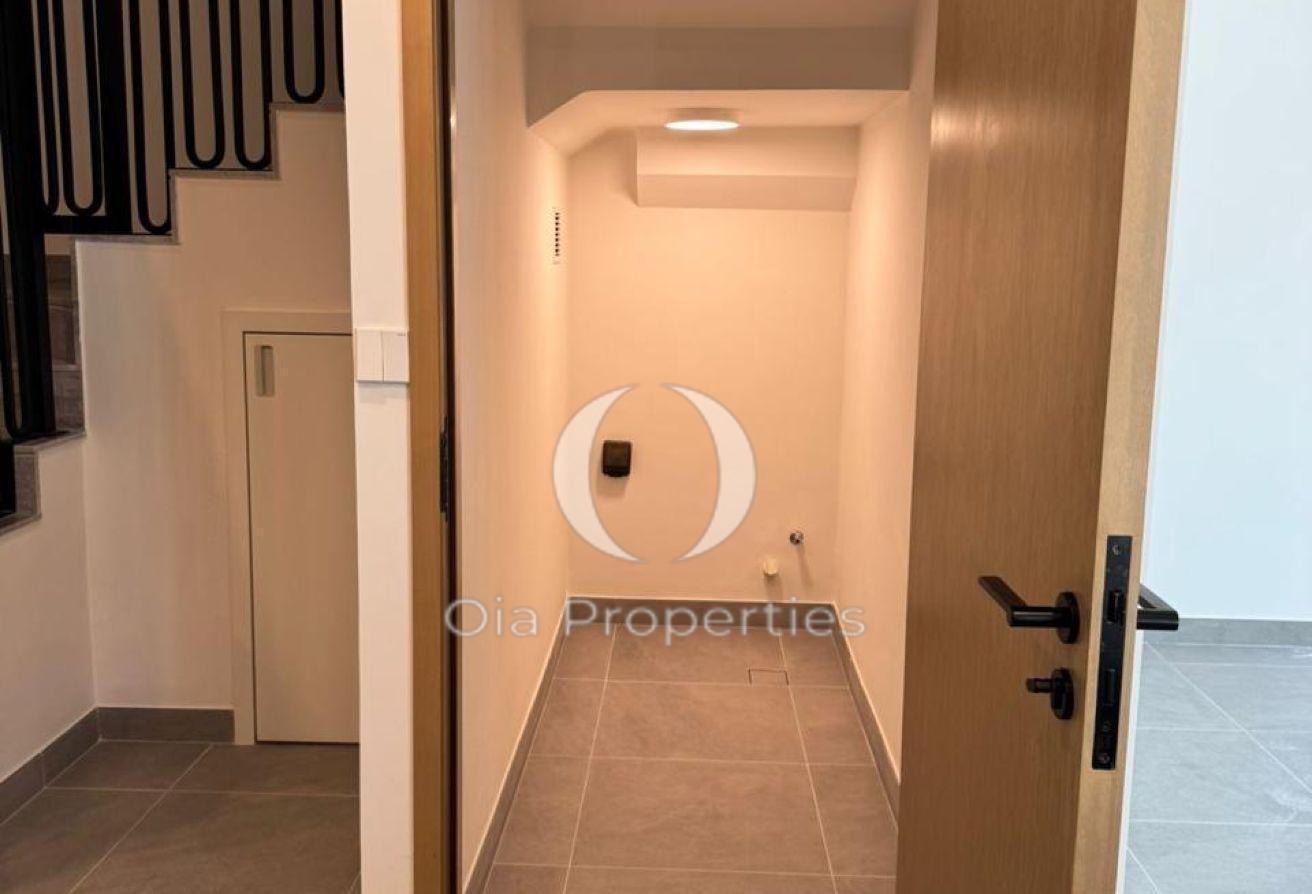 Premium 4BR Villa | Ready to Move | Great Location photo 8