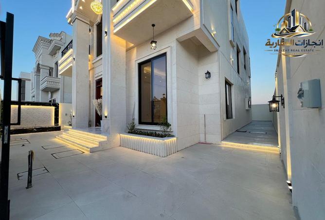 111403579 - Property Image 2