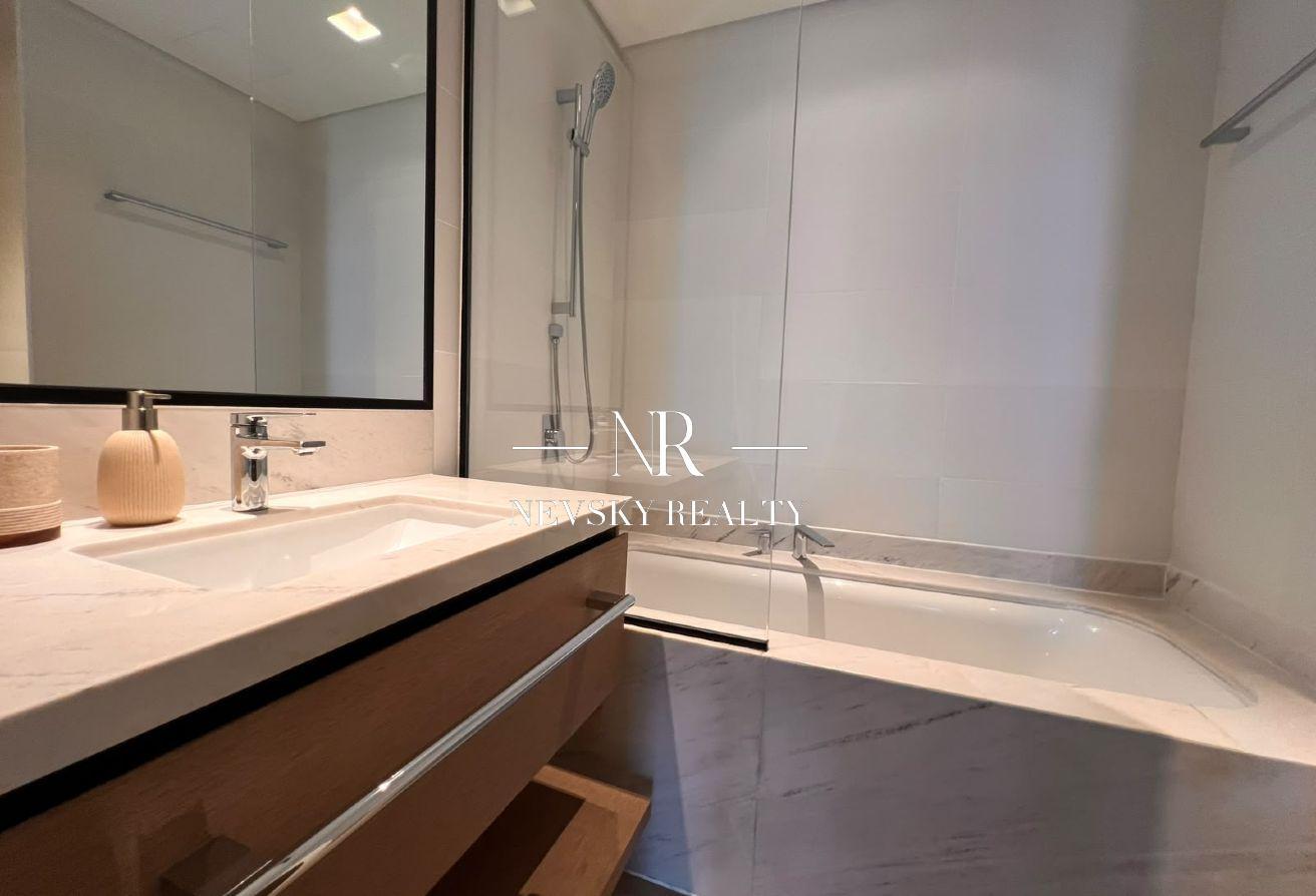 Fully Furnished | Real Unit | Luxury Waterfront photo 16