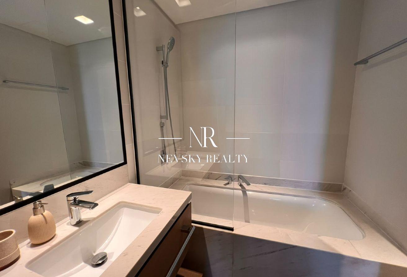 Fully Furnished | Real Unit | Luxury Waterfront photo 18
