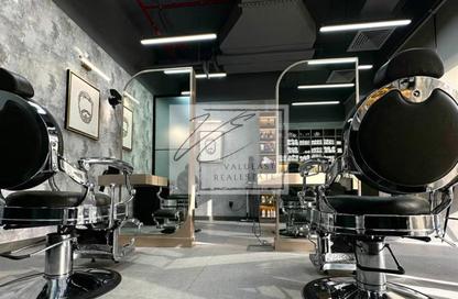 Shop - Studio - 1 for rent in Al Barsha 1 - Al Barsha - Dubai