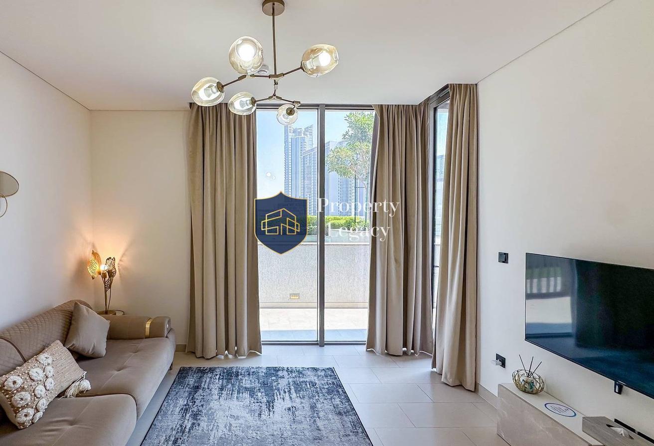 Fully Furnished | Multiple Cheques | Huge Terrace photo 13