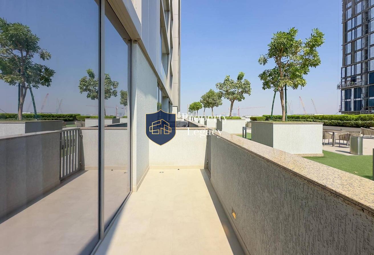 Fully Furnished | Multiple Cheques | Huge Terrace photo 19