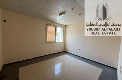 Warehouse - Studio - 1 for rent in Al Sajaa S - Al Sajaa - Sharjah