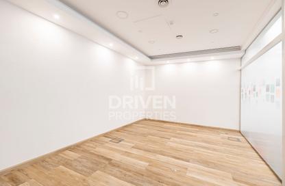 Office Space - Studio for rent in Emaar Business Park Building 4 - Emaar Business Park - Sheikh Zayed Road - Dubai Office Space - Studio for rent in Emaar Business Park Building 4 - Emaar Business Park - Sheikh Zayed Road - Dubai