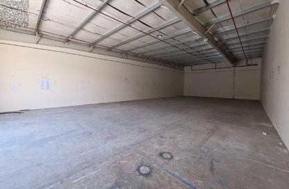 Warehouse - Studio - 1 for rent in Ali Mousa Building - Al Sajaa Industrial - Al Sajaa - Sharjah