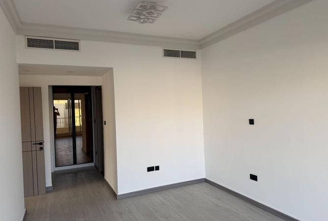 53170192 - صورة العقار 3