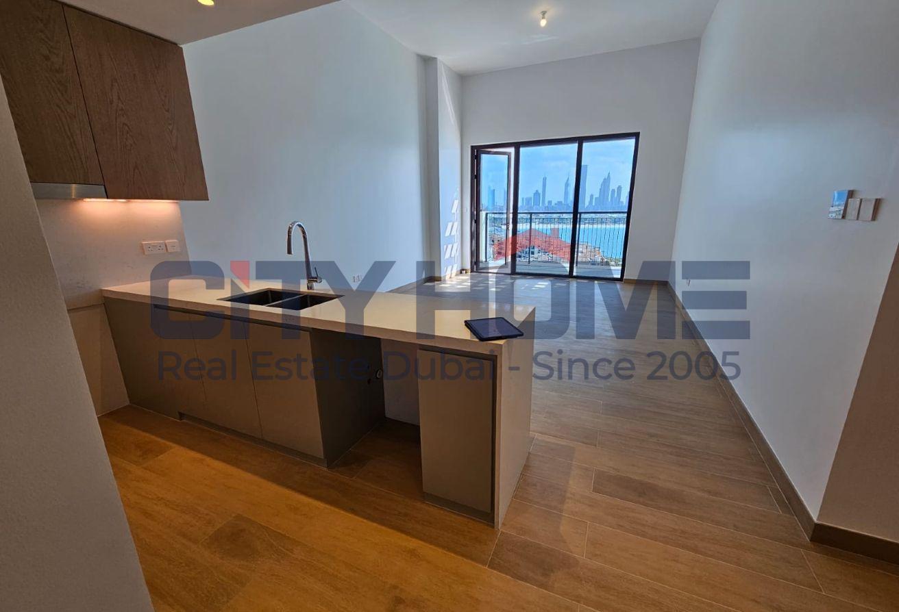 Luxury 2BR Apartment | Sea & Skyline Views photo 3