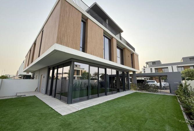 54404139 - Property Main Image