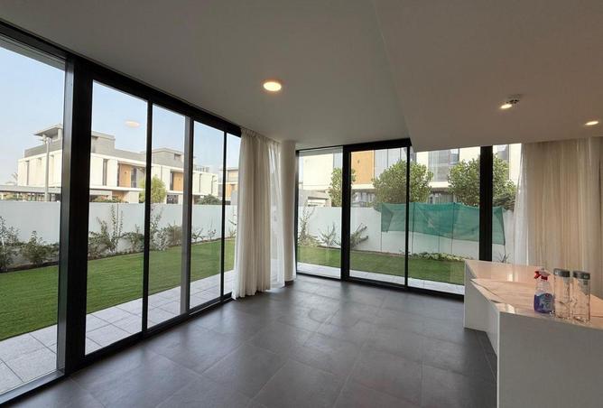 54404139 - Property Image 3