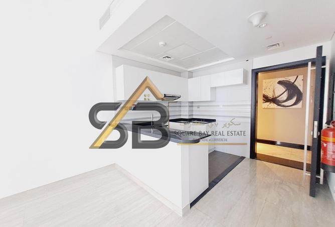 Specious 01 BHK Apart Ready To Move Nearby Metro