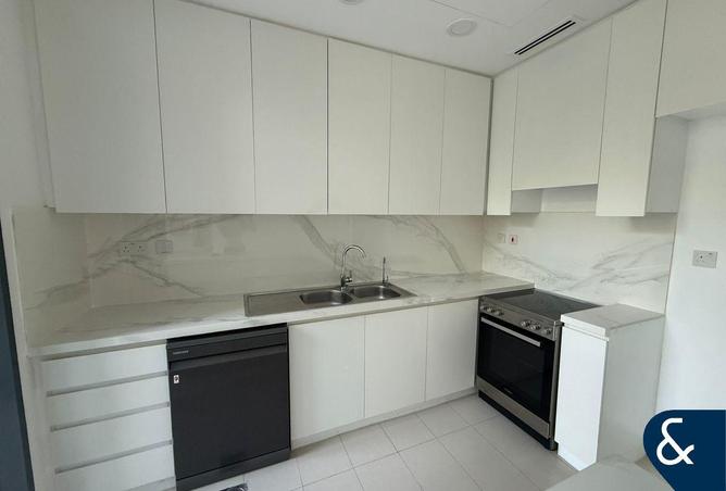 83643189 - Property Image 2