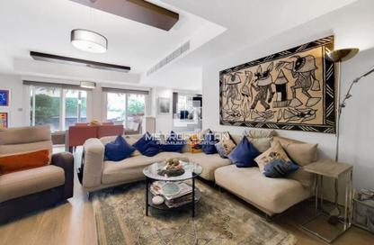 Villa - 7+ Bedrooms - 7+ Bathrooms for sale in Springs 15 - The Springs - Dubai Villa - 7+ Bedrooms - 7+ Bathrooms for sale in Springs 15 - The Springs - Dubai