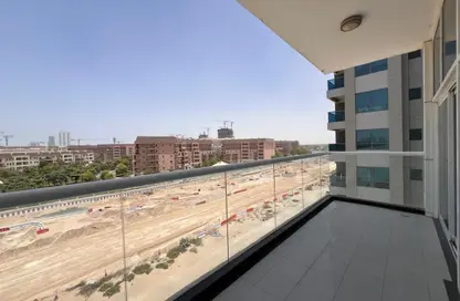 شقة - غرفة نوم - 2 حمامات للايجار في جليتز 2 - جليتز - ستوديو سيتي - دبي